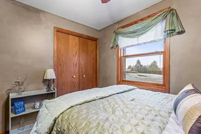 23371 650th Avenue, Alden, MN 56009 - Photo 24