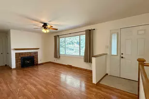 109 N 6th Ave, Albert Lea, MN 56007 - Photo 2