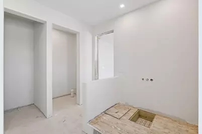 3041 Holmes Avenue S #402, Minneapolis, MN 55408 - Photo 22