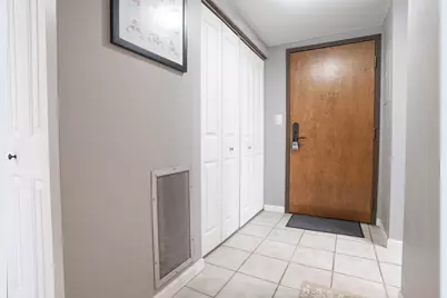 1920 S 1st Street #409, Minneapolis, MN 55454 - Photo 2