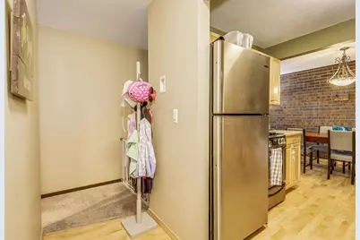 9400 Old Cedar Avenue S #119, Bloomington, MN 55425 - Photo 10