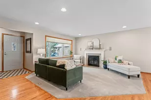 2231 52nd St NW, Rochester, MN 55901 - Photo 4