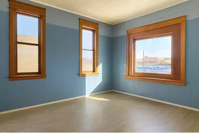 109 N Court Street, Fergus Falls, MN 56537 - Photo 6