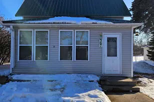 307 Leslie Ave W, Clarissa, MN 56440 - Photo 1