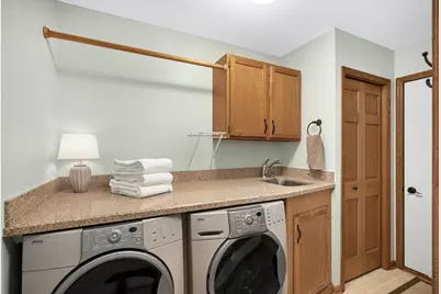 8682 Flamingo Drive, Chanhassen, MN 55317 - Photo 16