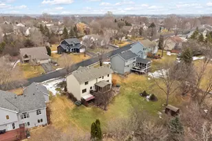 8682 Flamingo Dr, Chanhassen, MN 55317 - Photo 30