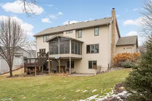 8682 Flamingo Dr, Chanhassen, MN 55317 - Photo 26