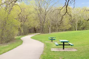 8682 Flamingo Dr, Chanhassen, MN 55317 - Photo 42