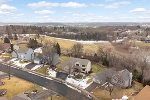 8682 Flamingo Dr, Chanhassen, MN 55317 - Photo 32