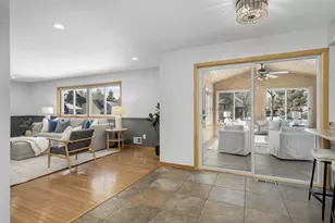 5245 Oxford St N, Shoreview, MN 55126 - Photo 14