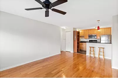 1800 Lasalle Avenue #201, Minneapolis, MN 55403 - Photo 4