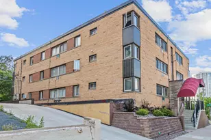 1800 La Salle Ave, Minneapolis, MN 55403 - Photo 1