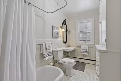 1820 Girard Avenue S, Minneapolis, MN 55403 - Photo 40