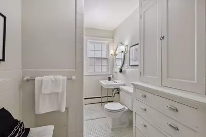 1820 Girard Avenue S, Minneapolis, MN 55403 - Photo 24