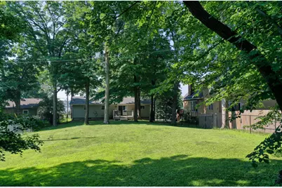 8112 N Shore Trail N, Forest Lake, MN 55025 - Photo 12