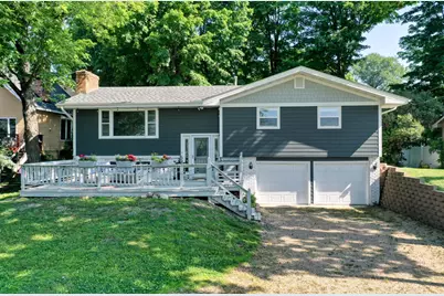 8112 N Shore Trail N, Forest Lake, MN 55025 - Photo 10