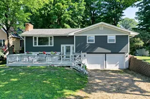 8112 N Shr Trl N, Forest Lake, MN 55025 - Photo 10