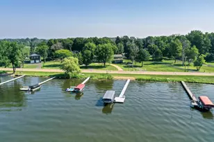 8112 N Shr Trl N, Forest Lake, MN 55025 - Photo 18