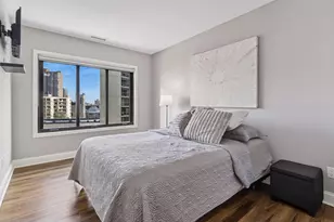 1201 Yale Pl, Minneapolis, MN 55403 - Photo 36