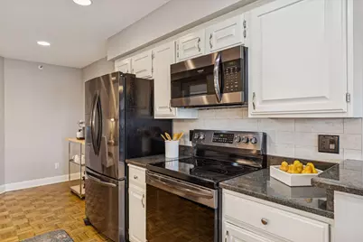 1201 Yale Place #608, Minneapolis, MN 55403 - Photo 16