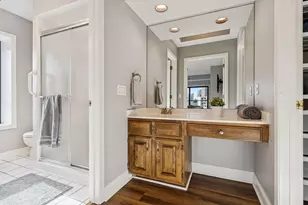 1201 Yale Pl, Minneapolis, MN 55403 - Photo 32