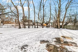 2714 9th Ave E, North Saint Paul, MN 55109 - Photo 4