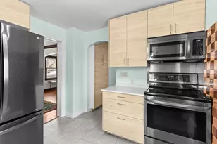 2714 9th Ave E, North Saint Paul, MN 55109 - Photo 16