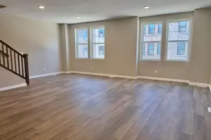 906 Woodlawn Ave, Saint Paul, MN 55116 - Photo 18