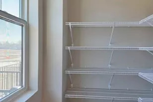 906 Woodlawn Ave, Saint Paul, MN 55116 - Photo 16