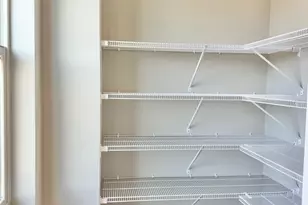 906 Woodlawn Ave, Saint Paul, MN 55116 - Photo 36