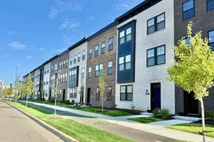 906 Woodlawn Ave, Saint Paul, MN 55116 - Photo 2