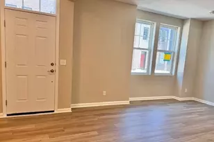 906 Woodlawn Ave, Saint Paul, MN 55116 - Photo 8