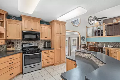 7809 119th Avenue N, Champlin, MN 55316 - Photo 8