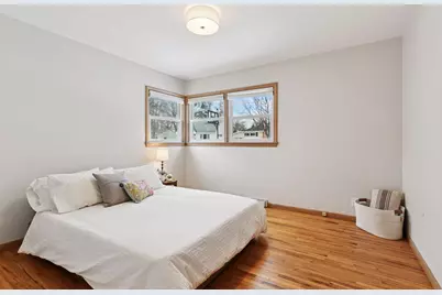 9015 Stanlen Road, Saint Louis Park, MN 55426 - Photo 18