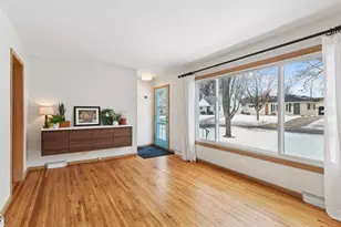 9015 Stanlen Rd, Saint Louis Park, MN 55426 - Photo 16