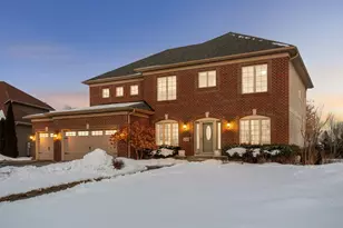 2780 Alamo Cir NE, Blaine, MN 55449 - Photo 2