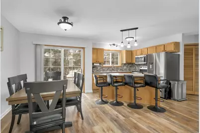 15357 Greenhaven Lane #102, Burnsville, MN 55306 - Photo 6