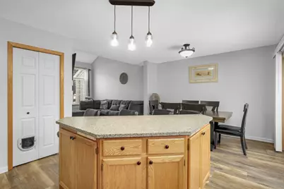 15357 Greenhaven Lane #102, Burnsville, MN 55306 - Photo 10