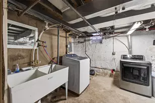 1311 Pacific St, Saint Paul, MN 55106 - Photo 22