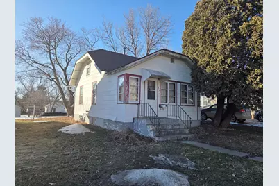 717 Garfield Avenue, Albert Lea, MN 56007 - Photo 1