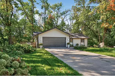 3225 Wellington Lane N, Plymouth, MN 55441 - Photo 2