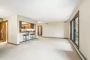 8430 Pennsylvania Rd, Bloomington, MN 55438 - Photo 10