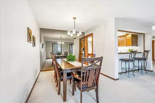 8430 Pennsylvania Rd, Bloomington, MN 55438 - Photo 16