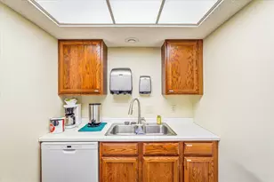 8430 Pennsylvania Rd, Bloomington, MN 55438 - Photo 48