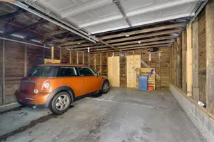 2420 4th Ave S, Minneapolis, MN 55404 - Photo 10