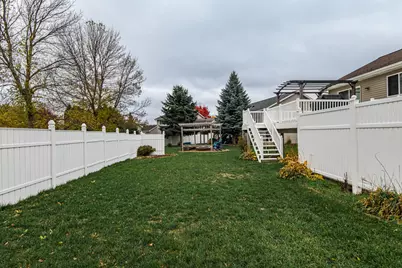 902 Berg Boulevard SE, Stewartville, MN 55976 - Photo 38