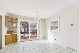 406 Franklin St S, Glenwood, MN 56334 - Photo 8