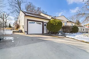 406 Franklin St S, Glenwood, MN 56334 - Photo 2