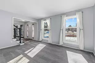 4180 Columbine Ct, Vadnais Heights, MN 55127 - Photo 12