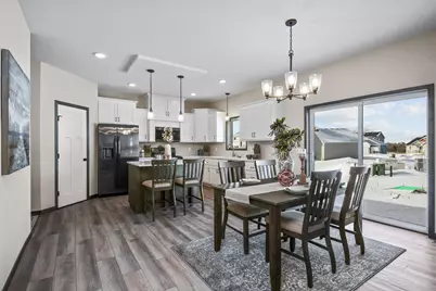 1984 Norma Way, Lino Lakes, MN 55038 - Photo 8